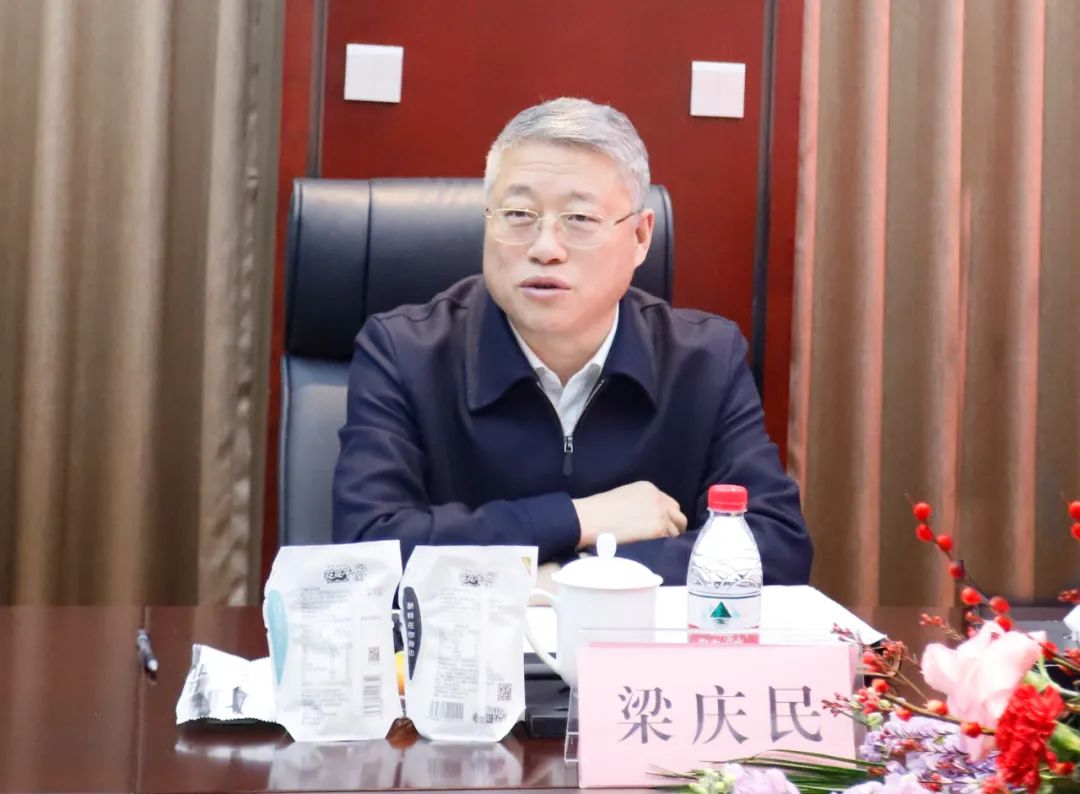 新年開新局 合作促發展丨佳木斯市委常委、副市長閆志剛一行蒞臨花花牛乳業集團及佳田企業考察座談