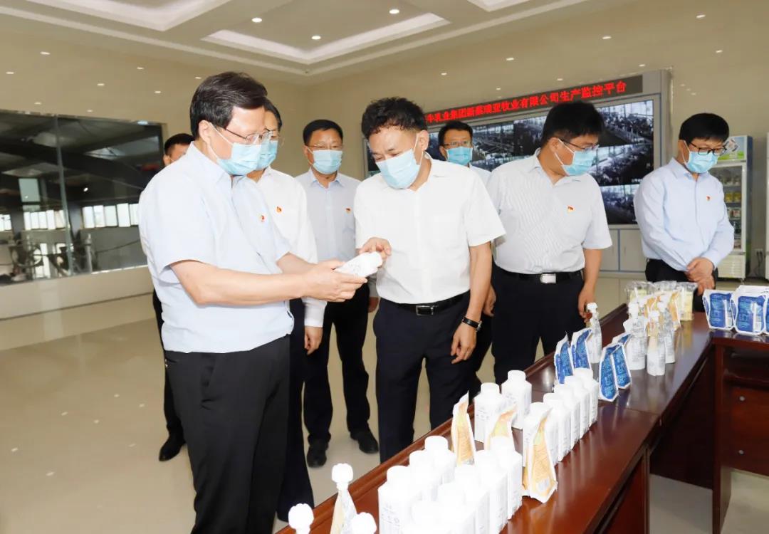 快訊 | 河南省委常委、省紀委書記、省監委主任任正曉蒞臨花花牛乳業集團新蔡瑞亞牧場調研