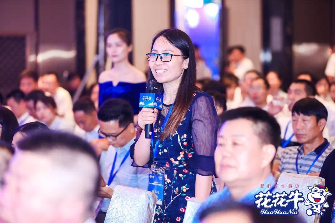 花花牛輕覺上市暨優質乳工程認證發布會,盛大啟幕! 花花牛輕覺上市暨優質乳工程認證發布會,盛大啟幕!