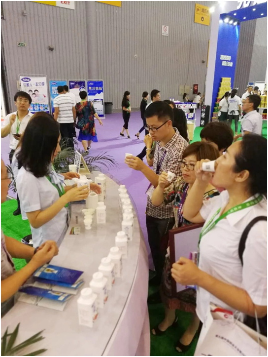 殊榮是奮斗的動力 花花牛榮獲三項大獎!!! 殊榮是奮斗的動力 花花牛榮獲三項大獎!!!